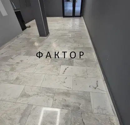 Снимка 5 — Тристаен апартамент в Пловдив, Център