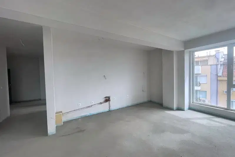 3-bedroom apartment in Plovdiv, Centyr