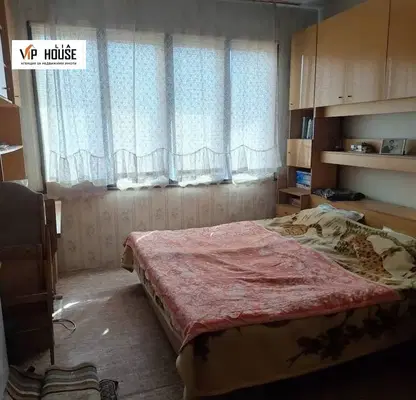 Снимка 5 — Тристаен апартамент в Пазарджик, Център