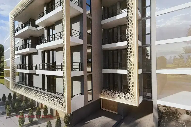 3-bedroom apartment in Vraca, Centyr