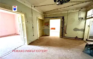 Тристаен апартамент в Русе, Център