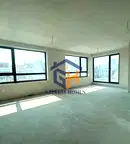 Тристаен апартамент в София, Център