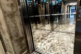 Тристаен апартамент в Русе, Център