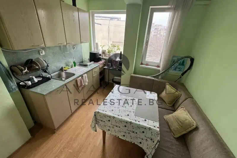 3-bedroom apartment in Plovdiv, Centyr