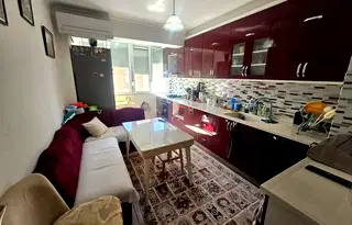 Тристаен апартамент в Кърджали, Център