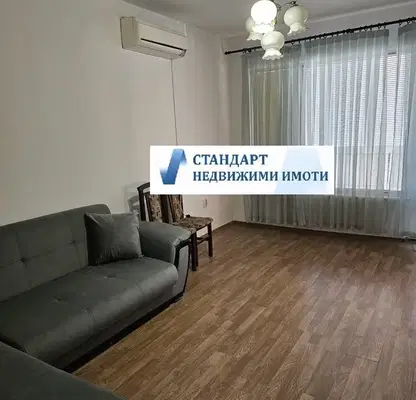 Снимка 2 — Тристаен апартамент в Пловдив, Център