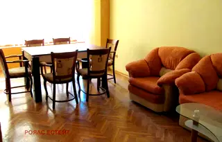 Тристаен апартамент в Стара Загора, Център
