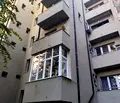 Снимка 3 — Тристаен апартамент в София, Център