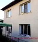 Тристаен апартамент в Перник, Център