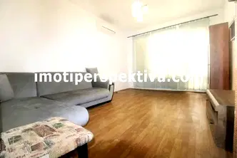 Тристаен апартамент в Пловдив, Център