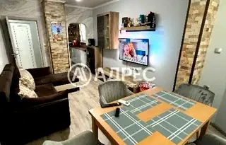 Тристаен апартамент във Велико Търново, Център