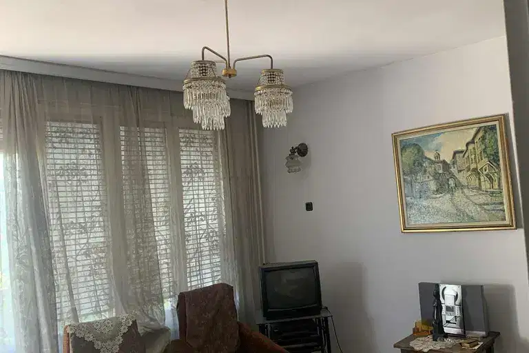 3-bedroom apartment in Plovdiv, Centyr