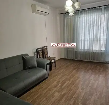 Снимка 4 — Тристаен апартамент в Пловдив, Център