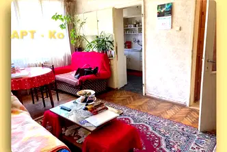 Тристаен апартамент в Перник, Център