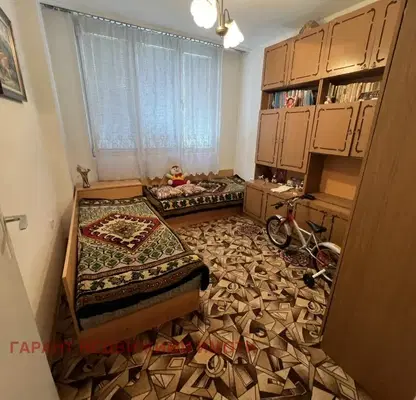 Снимка 4 — Тристаен апартамент в Габрово, Център