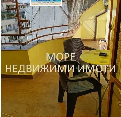 Снимка 5 — Тристаен апартамент в Бургас, Център