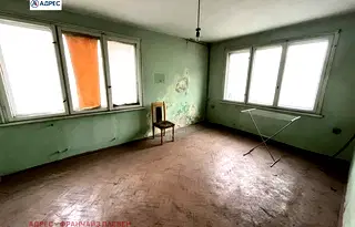 Тристаен апартамент в Ловеч, Център
