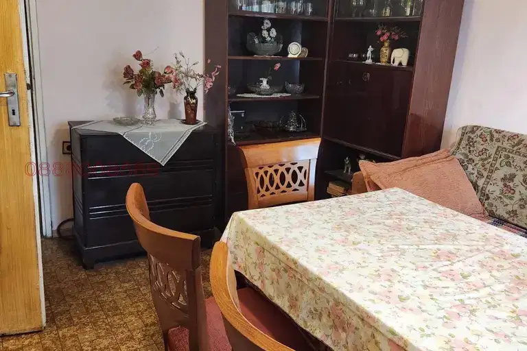 3-bedroom apartment in Haskovo, Centyr