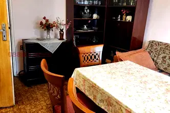 Тристаен апартамент в Хасково, Център