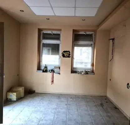 Снимка 4 — Тристаен апартамент във Велико Търново, Център