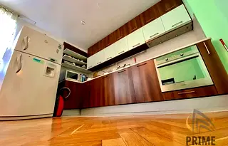 Тристаен апартамент в Бургас, Център