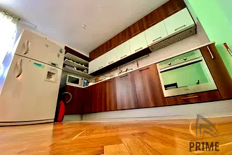 Тристаен апартамент в Бургас, Център