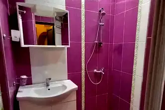 Тристаен апартамент във Велико Търново, Център