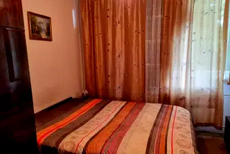 Тристаен апартамент в Раз, Център