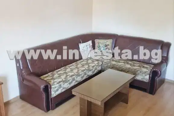 3-bedroom apartment in Plovdiv, Centyr