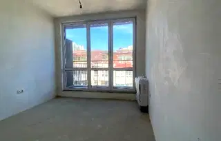Тристаен апартамент във Варна, Център