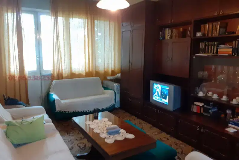 3-bedroom apartment in Kyrdjali, Centyr