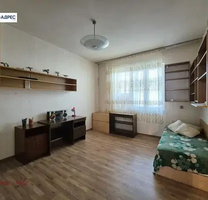 Снимка 5 — Тристаен апартамент в Русе, Център