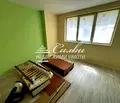 Снимка 5 — Тристаен апартамент в Търговище, Център