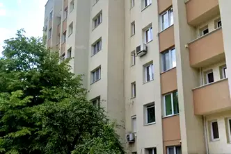 Тристаен апартамент в Стара Загора, Център
