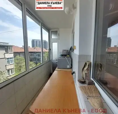 Снимка 5 — Тристаен апартамент в Русе, Център