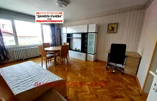 Тристаен апартамент в Русе, Център