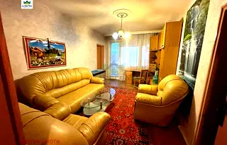 Тристаен апартамент в Пазарджик, Център
