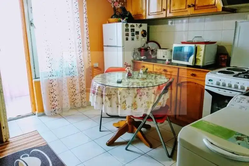 3-bedroom apartment in Ruse, Centyr