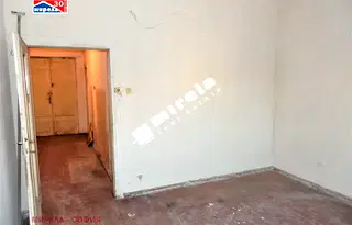Тристаен апартамент в София, Център