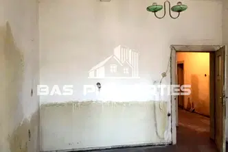 Тристаен апартамент в София, Център