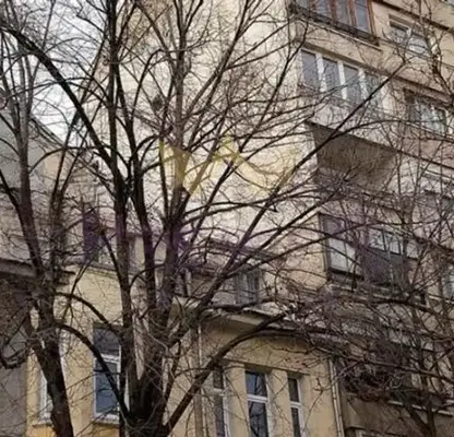 Снимка 3 — Тристаен апартамент в Център, София с две тераси