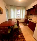 Тристаен апартамент в Перник, Център