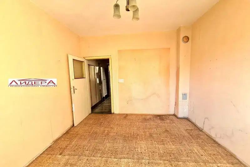 3-bedroom apartment in Plovdiv, Centyr