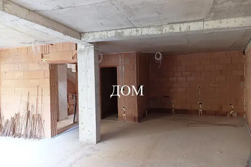 3-bedroom apartment in Shumen, Centyr