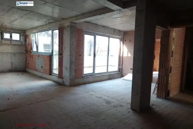 3-bedroom apartment in Shumen, Centyr