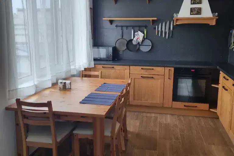 3-bedroom apartment in Sofiya, Centyr