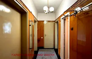 Тристаен апартамент в Габрово, Център