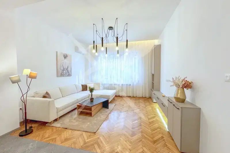 3-bedroom apartment in Sofiya, Centyr