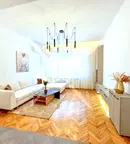 Тристаен апартамент в София, Център