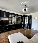 Тристаен апартамент в Пазарджик, Център
